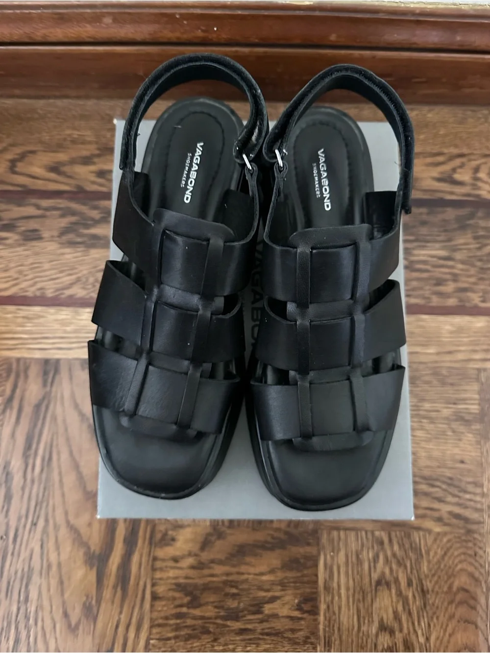 Vagabond Courtney Platform Fisherman Sandals